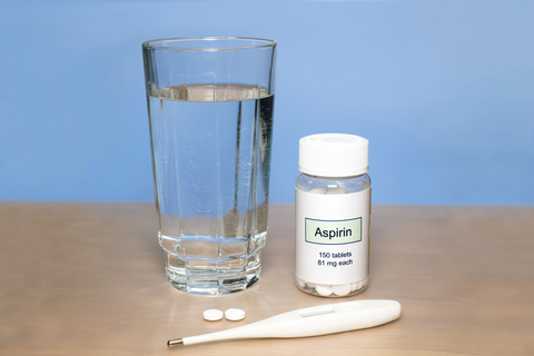 aspirin-dreamstime-xs-40816380.jpg