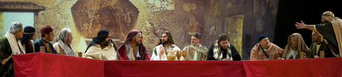 the-last-supper-dreamstime-xs-23964339.jpg