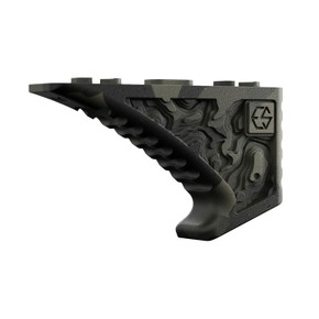 ENHANCED FOREGRIP FOR AR-15 RIFLE, MULTICAM 430105399 ENHANCED FOREGRIP FOR AR-15 RIFLE, MULTICAM 430105399