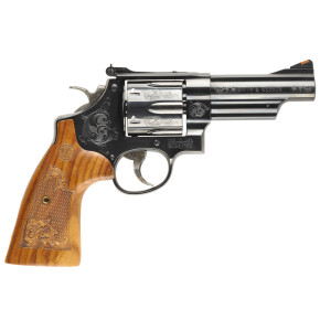 SMITH & WESSON CLASSIC 29 ENGRAVED BLK 44MAG 4" 6RD DA/SA SMIT150783 SMITH & WESSON CLASSIC 29 ENGRAVED BLK 44MAG 4" 6RD DA/SA SMIT150783