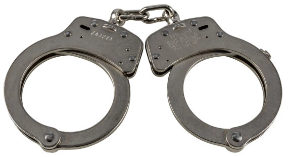 S&W MODEL 100 STD NICKEL HANDCUFF SMIT350103