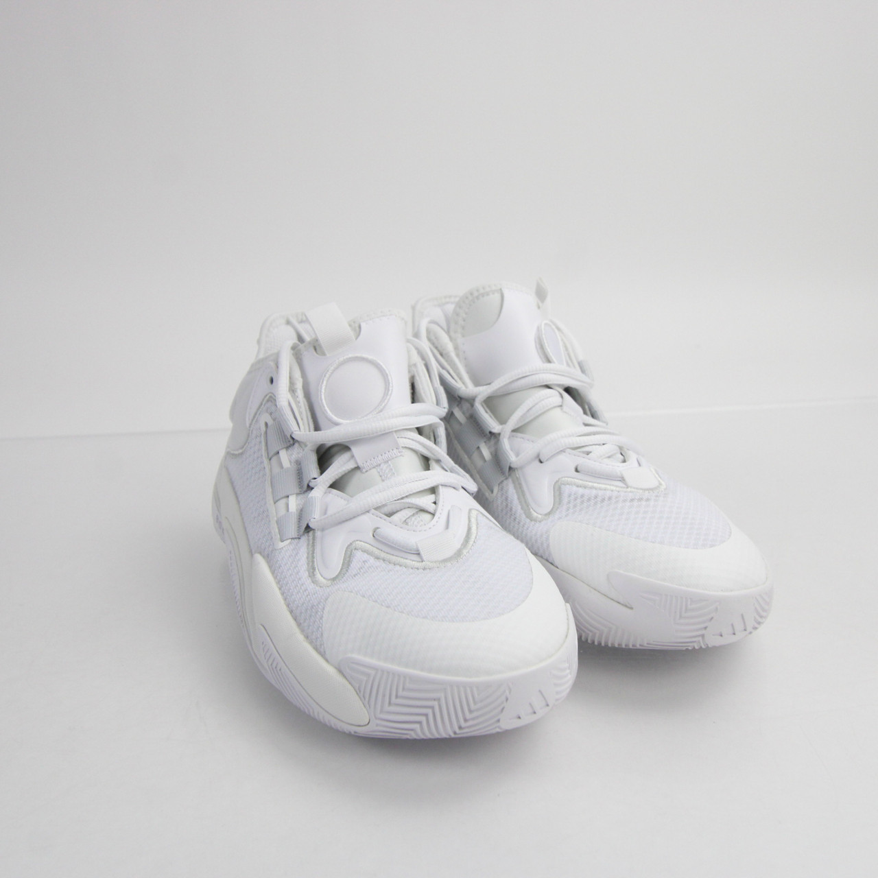 adidas Basketball Shoe Men's White Used Multiple Sizes