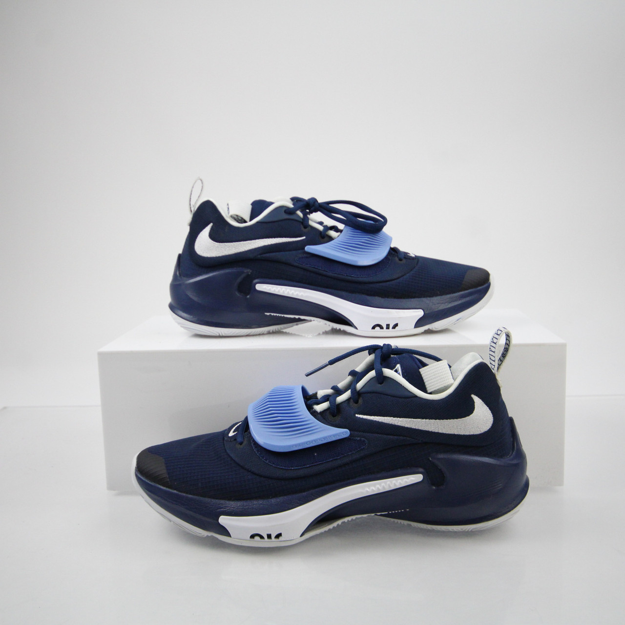 Nike バスケットシューズ ネイビー Villanova Wildcats Nike Zoom Basketball Shoe Men's Navy/Light Blue