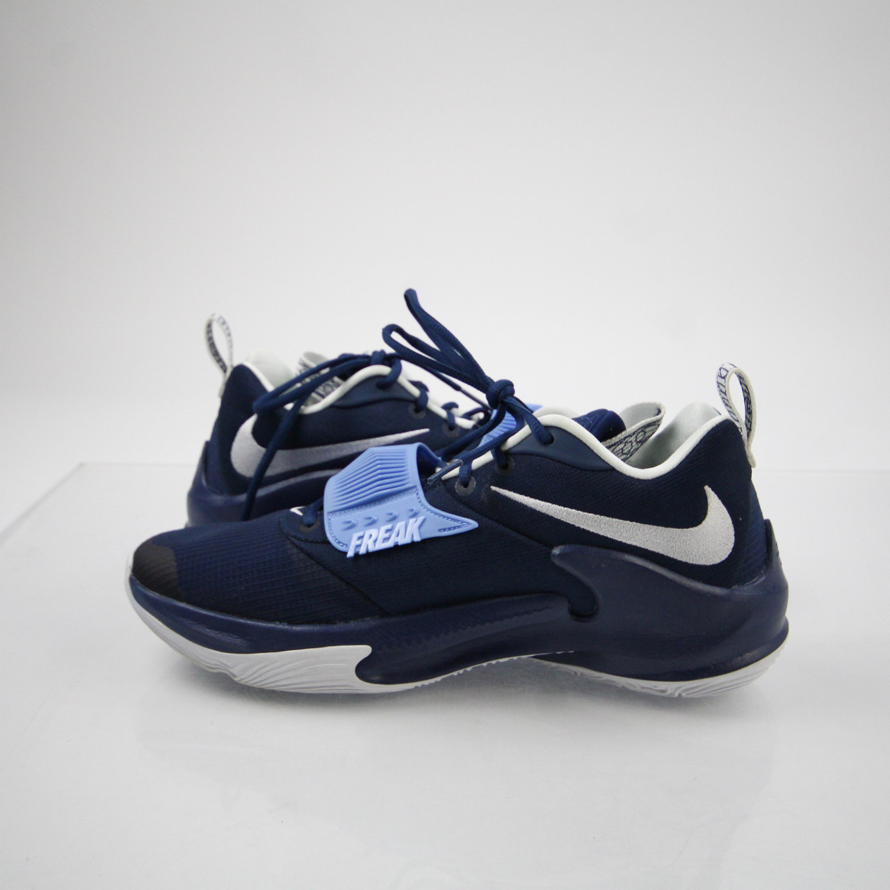 Villanova Wildcats Nike Zoom Basketball Shoe Men's Navy/Light Blue