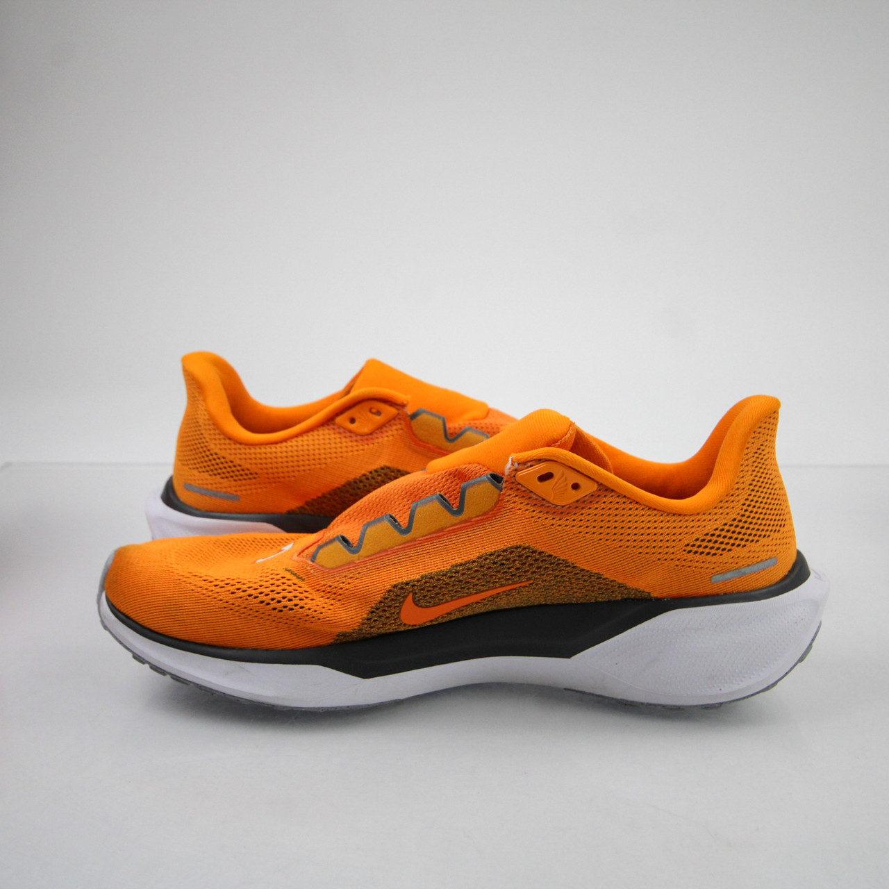 men's tennessee nike shoes