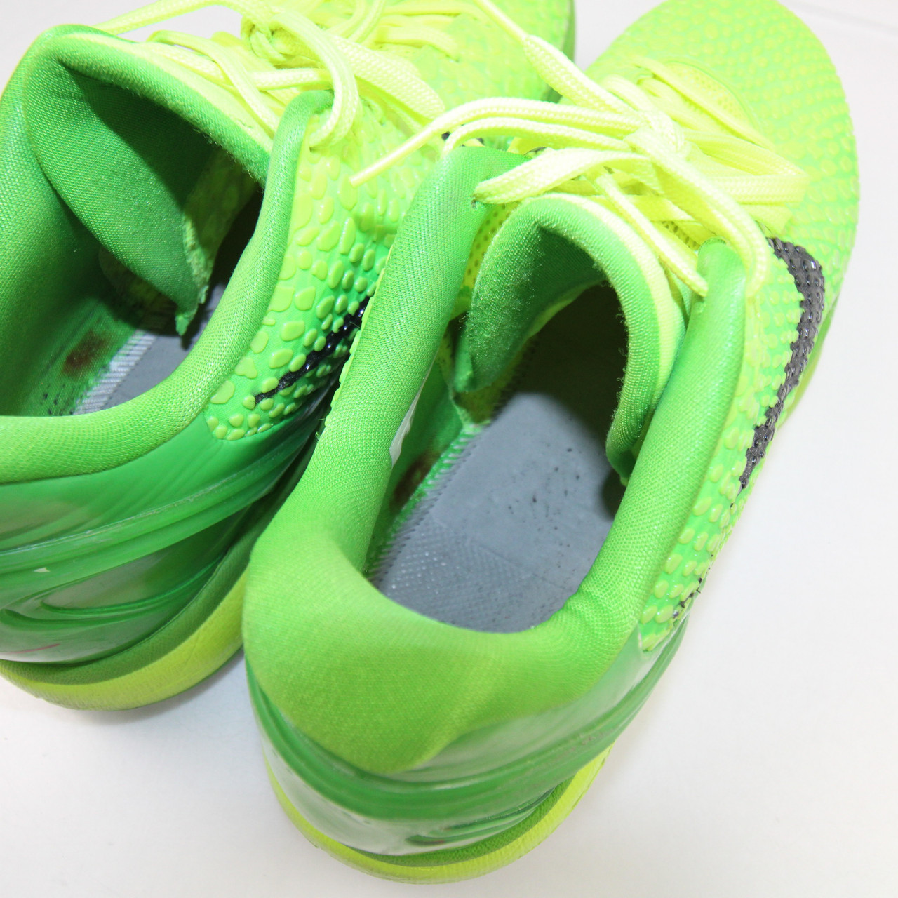 Nike Kobe Basketball Shoe Men's Lime Green Used 14