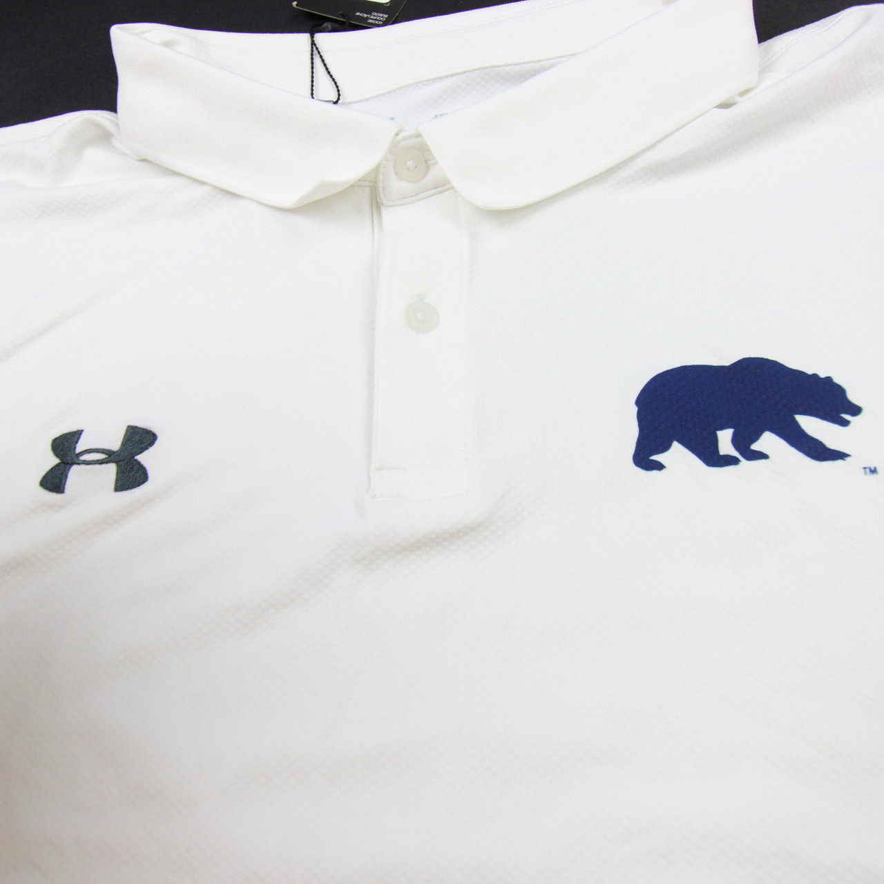 California Golden Bears Under Armour Polo Men's White Used 4XL