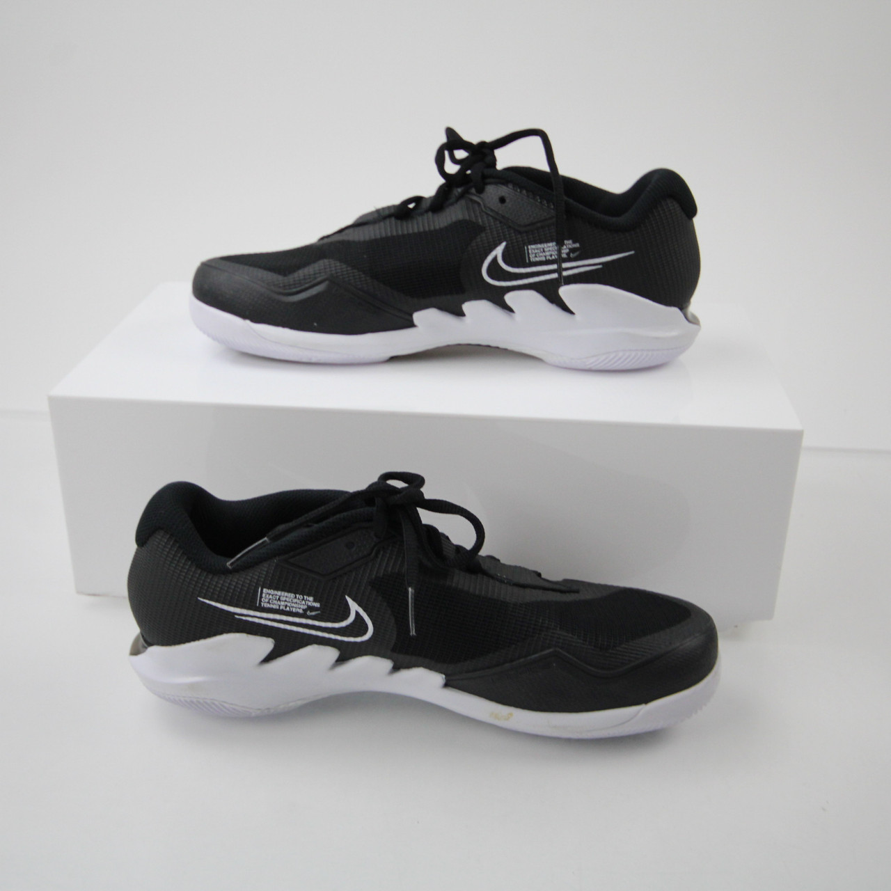 Nike Vapor Tennis Shoe Men's Black Used 9