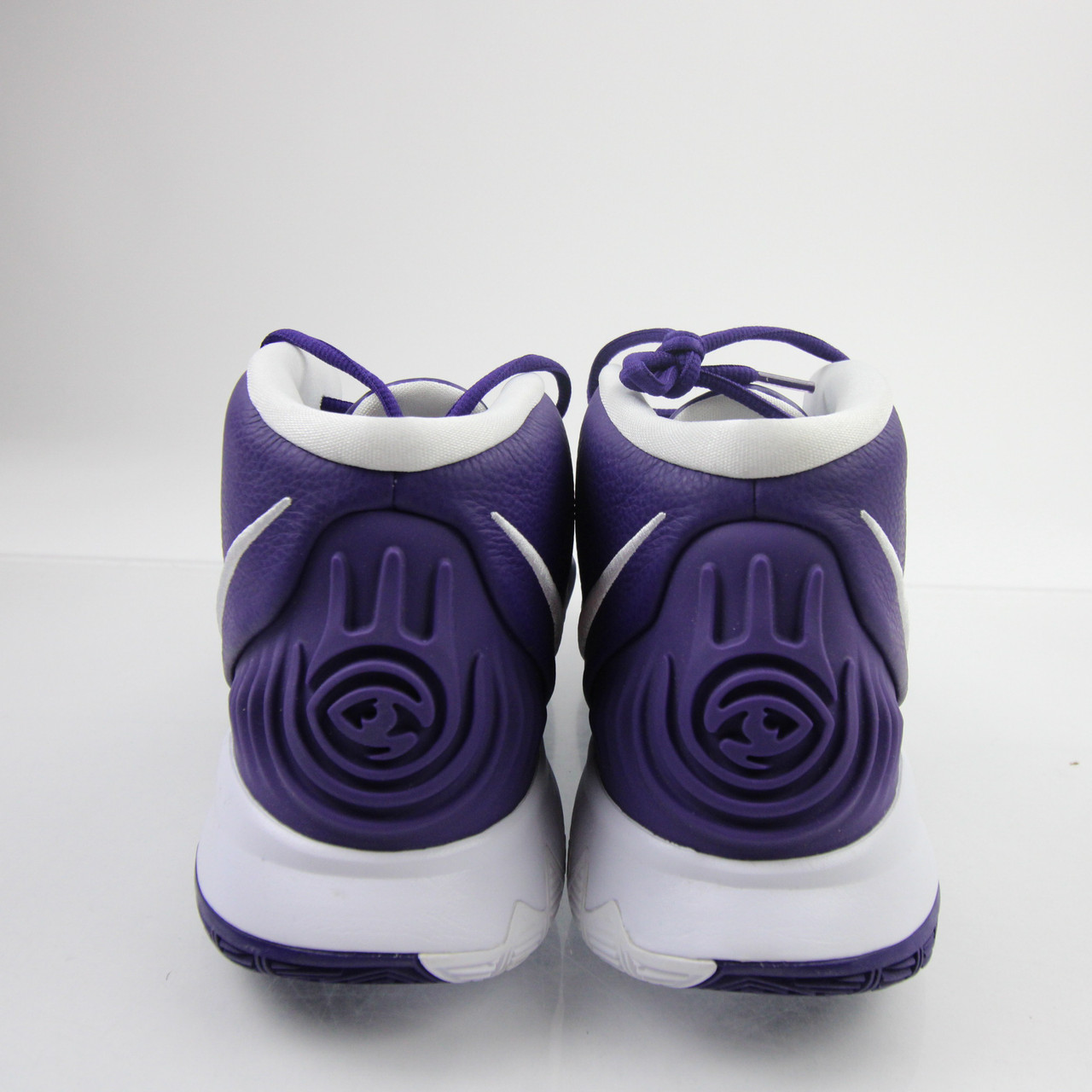 Nike Kyrie Basketball Shoe Men's Purple New without Box 18