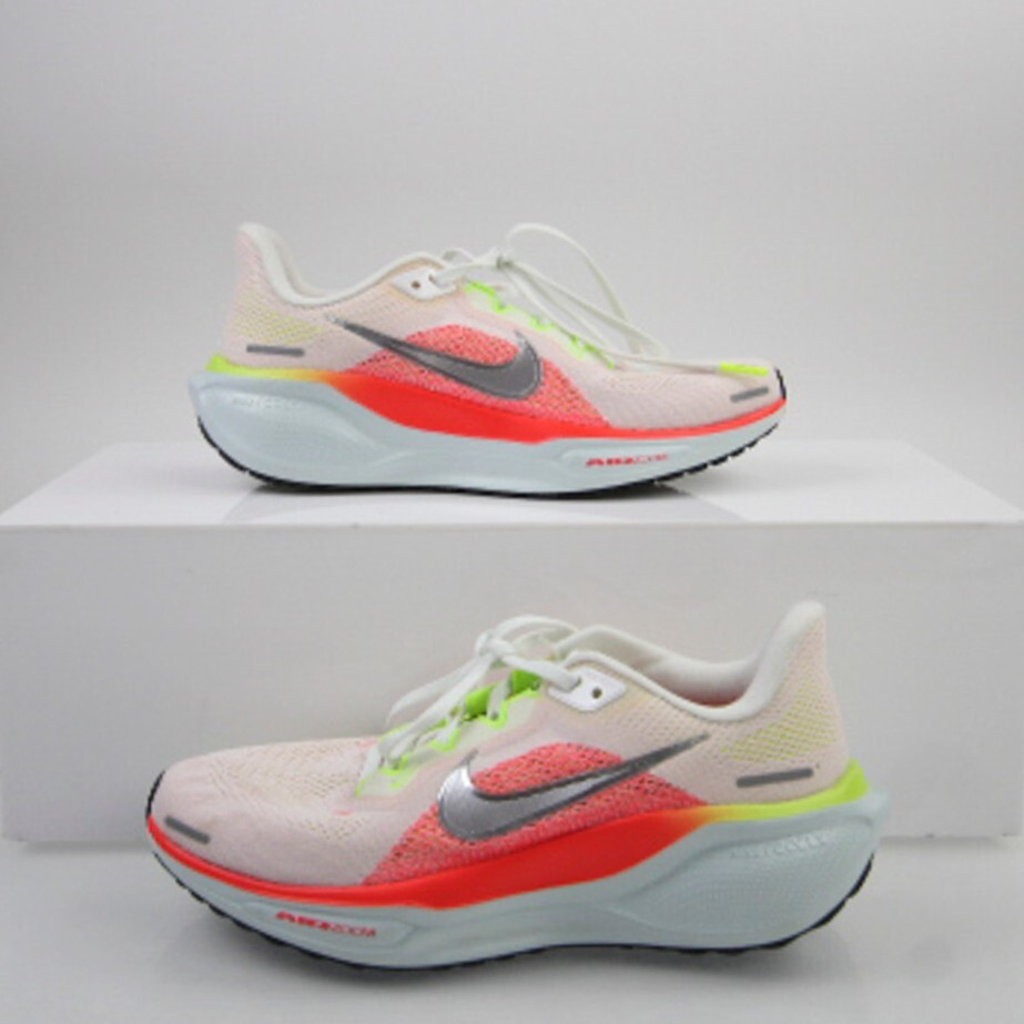 Running Shoes