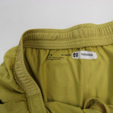 Notre Dame Fighting Irish Under Armour Athletic Shorts Men's Gold Used XL-SHOR-024820