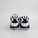Nike Kyrie Basketball Shoe Men's White New without Box Multiple Sizes SHOE-018707
