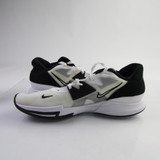 Nike Kyrie Basketball Shoe Men's White Used 18 SHOE-019731