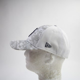 Indianapolis Colts New Era 39thirty Fitted Hat Unisex Light Gray Used SM HATS-015180