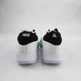 Nike Giannis Basketball Shoe Men's White Used 17 SHOE-021950