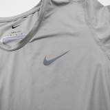 Nike Dri-Fit Short Sleeve Shirt Women's Gray Used M TOPS-179507