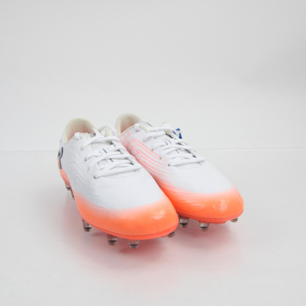 Under Armour Magnetico Soccer Cleat Women's White/Orange Used-CLEA-011590