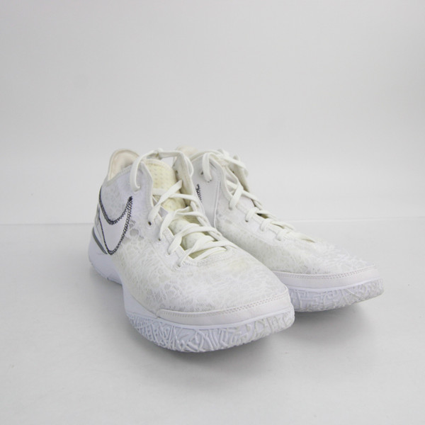 Nike LeBron Basketball Shoe Men's White Used 15 SHOE-018712