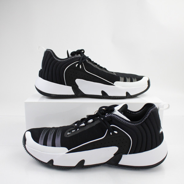adidas Trae Young Basketball Shoe Men's Black New without Box 17 SHOE-019020
