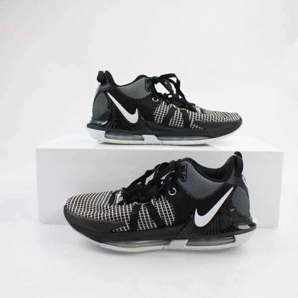 Nike LeBron Basketball Shoe Men's Black Used 8 SHOE-019639