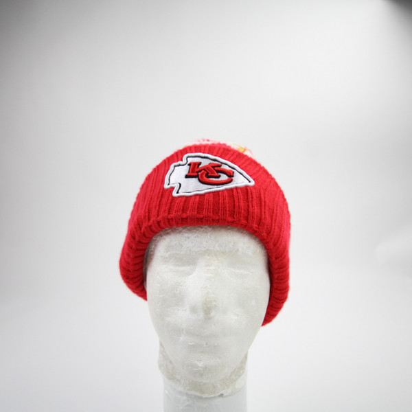 Kansas City Chiefs New Era Winter Hat Unisex Red Used OSFM HATS-015969