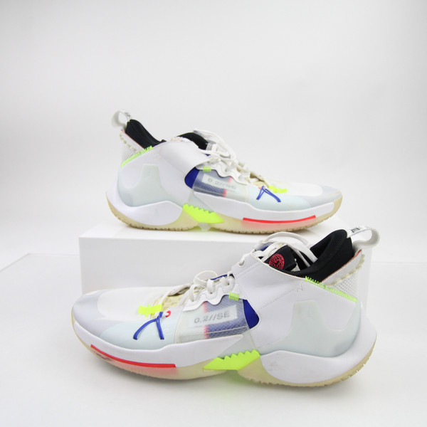 Air Jordan Basketball Shoe Men's White Used 16 SHOE-022392