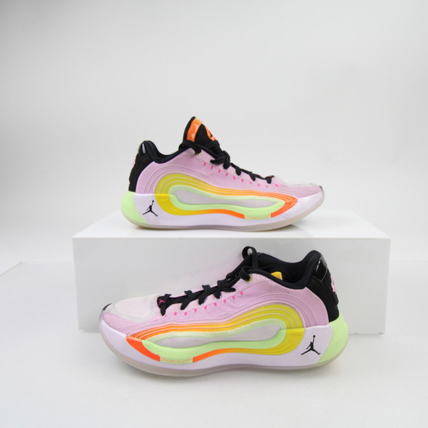 Air Jordan Luka Basketball Shoe Men's Pink Used 8.5 SHOE-022552