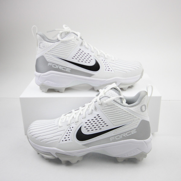 Oregon Ducks Nike Force Savage Football Cleat Men's White New without Box 13 CLEA-017442