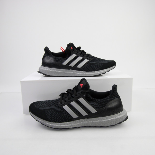 adidas Ultraboost Running Shoes Men's Black Used Multiple Sizes SHOE-024457