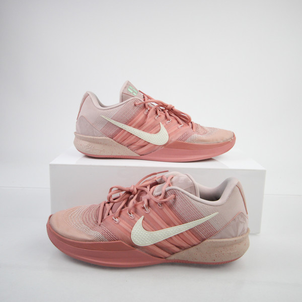 Nike Sabrina Basketball Shoe Women's Pink Used 15.5 SHOE-024592