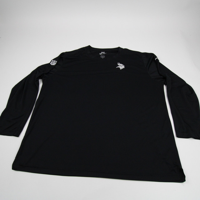 Shop Authentic Team-Issued Long Sleeve Shirts from Locker