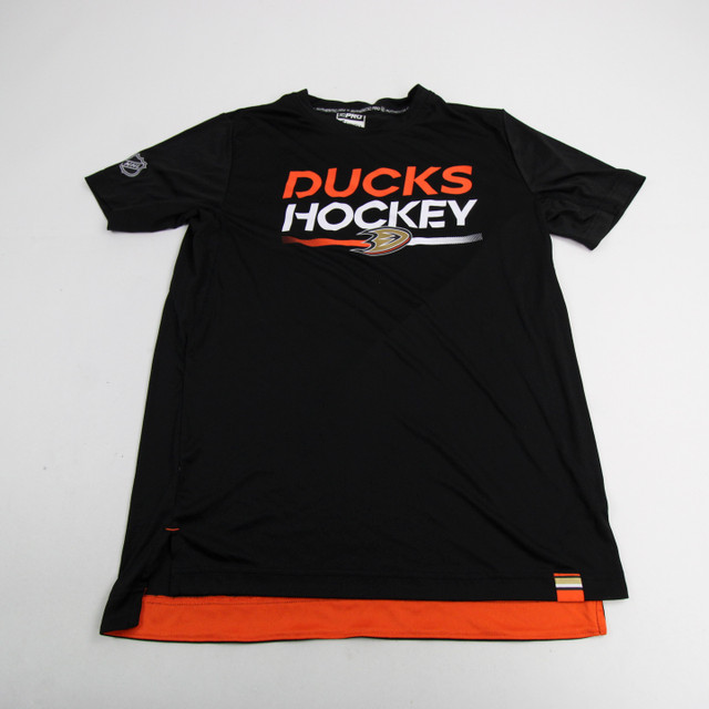 Anaheim Ducks Apparel | Clothing and Gear for Anaheim Ducks Fans