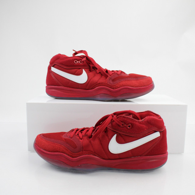 Shop Authentic Team-Issued Nike GT Hustle Sports Apparel from
