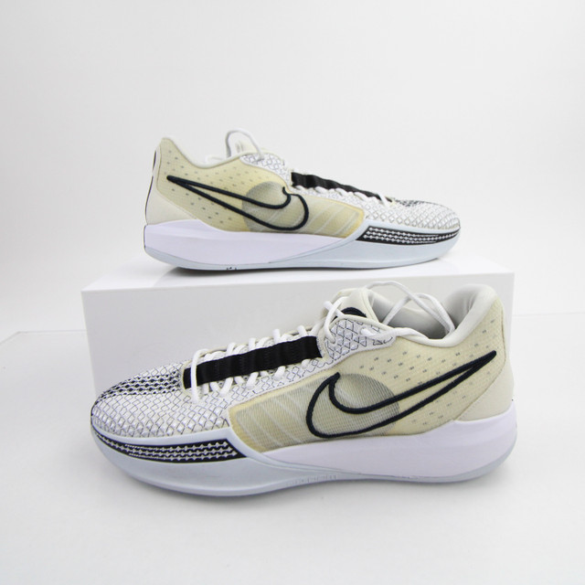 Sabrina様 Shop Authentic Team-Issued Nike Sabrina Basketball Shoes from
