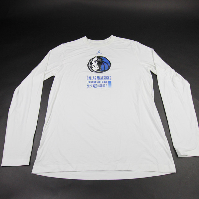 Dallas Mavericks Apparel | Clothing and Gear for Dallas Mavericks Fans