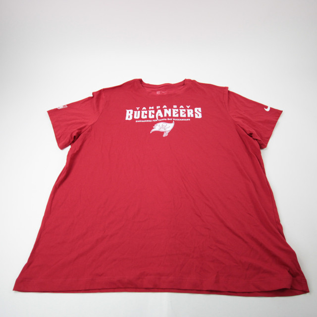 Tampa Bay Buccaneers Apparel | Clothing and Gear for Tampa Bay