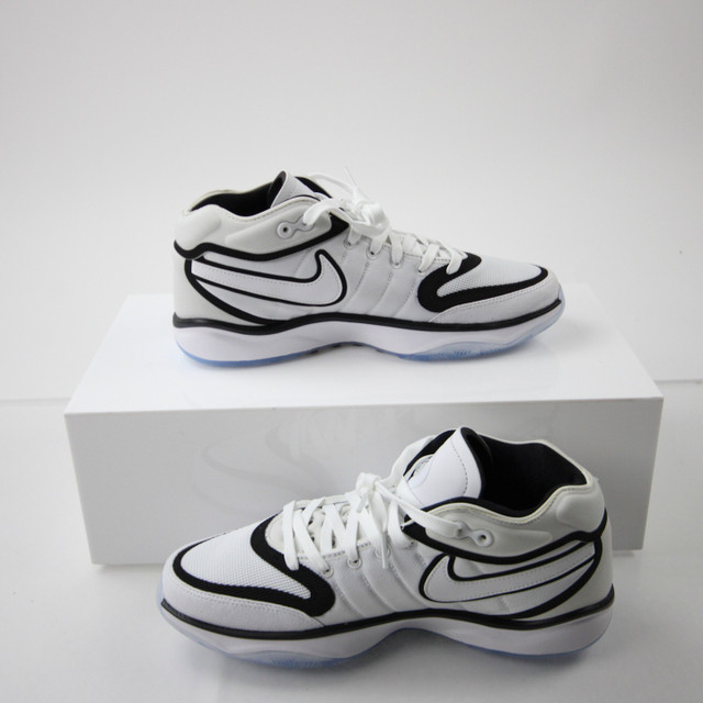 Shop Authentic Team-Issued Nike GT Hustle Sports Apparel from
