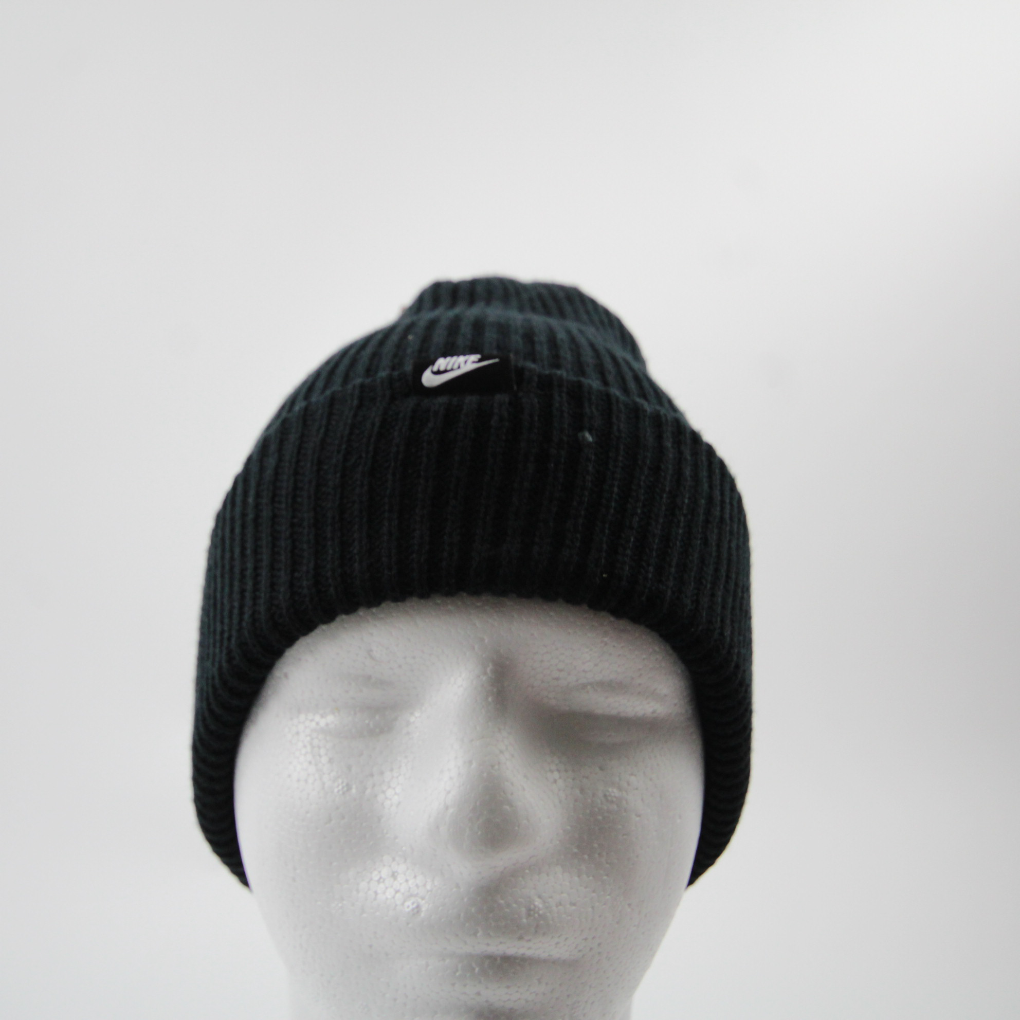 Nike Winter Hat Unisex Black New with Tags OSFM