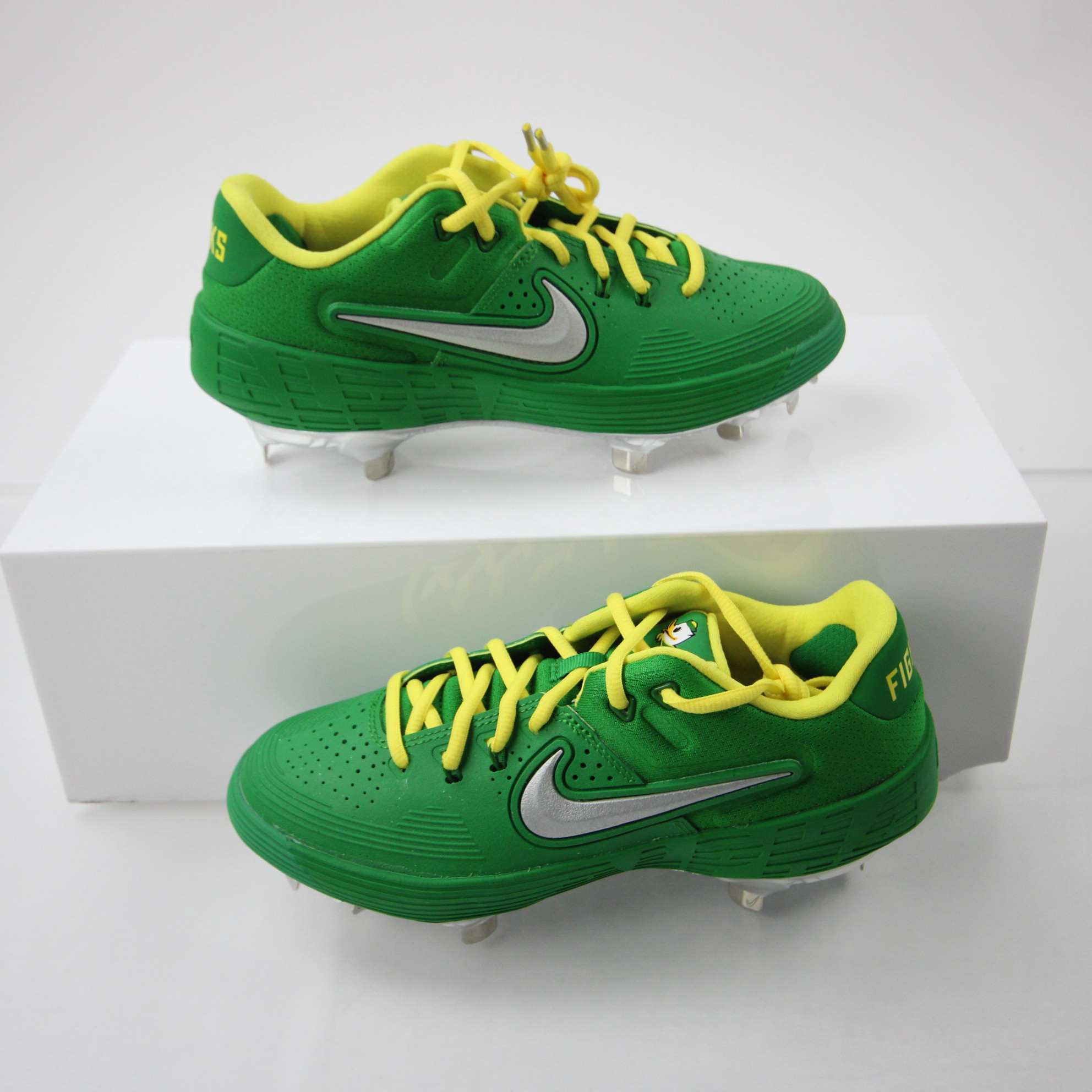 Nike スノーボードブーツ グリーン/イエロー Oregon Ducks Nike Hyperdiamond Softball Cleat Women's Green New