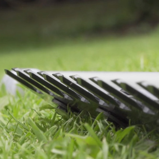 LRH26C Long Reach Hedgetrimmer