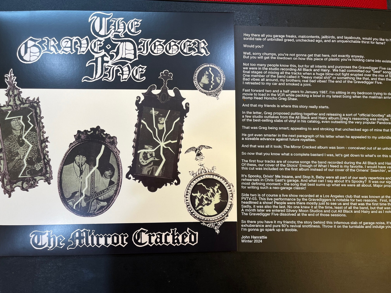 GRAVEDIGGER V -SET REissue with AUTOGRAPHED FLIERS , GREG SHAW
