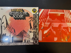 DATURA4 - Blessed is the Boogie- AUTOGRAPHED INSERT & STARBURST VINYL DATURA4 - Blessed is the Boogie- AUTOGRAPHED INSERT & STARBURST VINYL