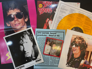 BATORS ,STIV  (DEAD BOYS) SET #3 - DISCUSSES PUNK ROCK WITH GREG SHAW, 1980 ! ARCHIVAL CD/LP SET WITH "AUTOGRAPH" ! 
