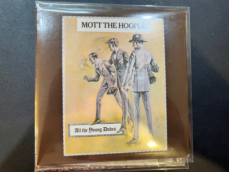 Mott the Hoople- All the Young Dudes-CD-sized papersleeve album replica, various inserts.CD