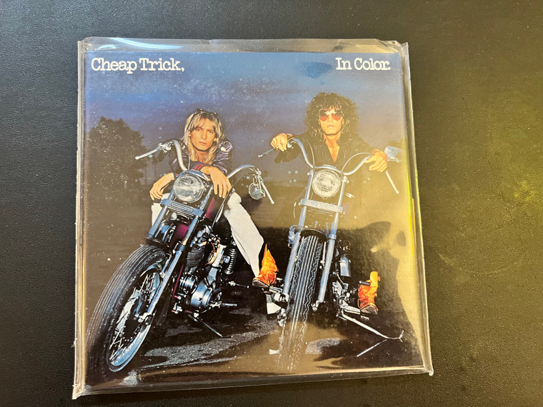 CHEAP TRICK - IN COLOR -2003 JAPANESE GATEFOLD CD