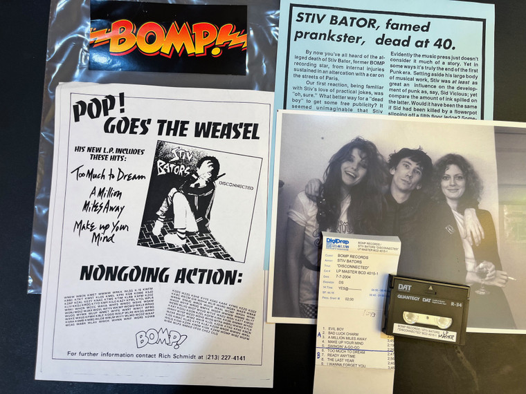 BATORS,STIV- DISCONNECTED -LP Version DAT WITH EXTRAS- PHOTO, OBIT and FLIER -DAT FORMAT SET!! 