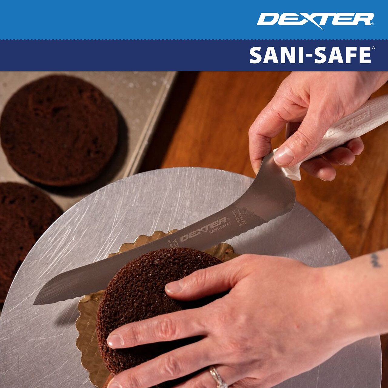 SANI-SAFE® Scalloped Offset Sandwich Knife