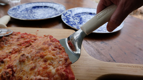 S176 SANI-SAFE® 5" Pie Knife