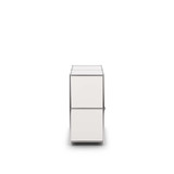 Cubox Sideboard, 2 Ebenen, 2 Klappen in Weiss, Seitenansicht freigestellt auf weissem Hintergrund