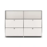 Cubox Sideboard, 3 Ebenen, 4 Klappen in Weiss, Frontalansicht freigestellt auf weissem Hintergrund